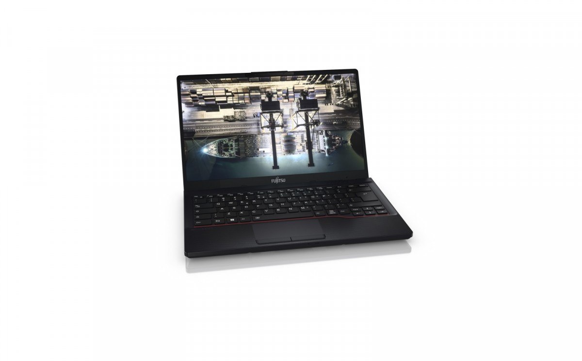 Fujitsu Notebook Lifebook E5512/i5-1235U 2x8GB/SSD512GB/W11Pro/LTE PCK:E5512MF5GMPL