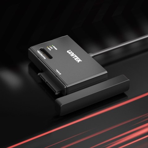 Unitek Mostek USB-C na dyski SATA i M.2 MVMe | 1m | S1232A01-EU