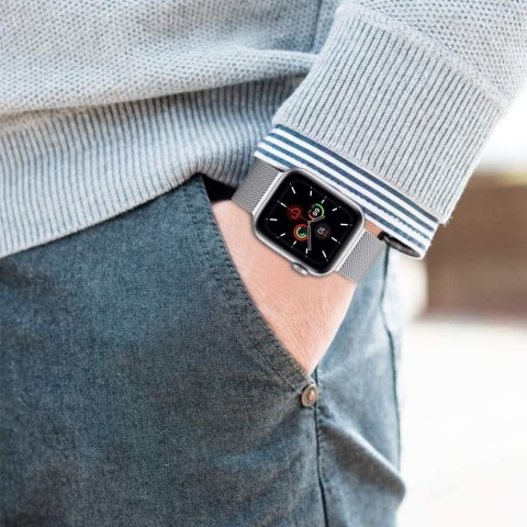 Tech-Protect MilaneseBand | Bransoleta do Apple Watch 4 / 5 / 6 / 7 / 8 / 9 / SE (38/40/41 mm) Silver